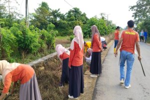 Kebersihan Lingkungan Jadi Perhatian Bupati Muna Barat Jelang Arus Mudik