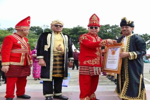 Muna Barat Raih Penghargaan Daerah dengan Indeks Pengelolaan Keuangan Terbaik di Sulawesi Tenggara