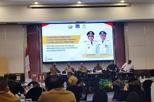 Bupati Muna Barat Jadi Pembicara Forum PLN Sulserabar, Prioritaskan Elektrifikasi Kepulauan