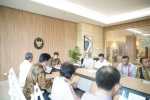 Bupati Muna Barat Lakukan Audiensi dengan Kemenkes Terkait Peningkatan Layanan Kesehatan