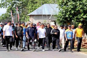 Jalan Santai Jadi Penutup Rangkaian Kegiatan HUT RI Dan HUT Muna Barat 2024