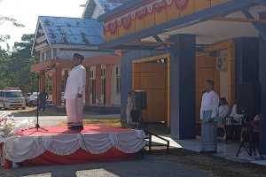 Pemkab Muna Barat Gelar Upacara Hari Santri Nasional