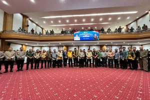 Bupati Muna Barat Hadiri Rakor Pencegahan Tindak Pidana Korupsi di Lingkup Pemda Sulawesi Tenggara